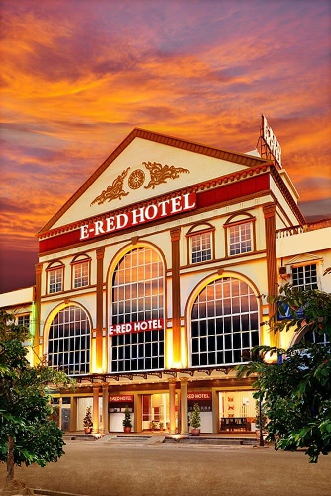 E-Red Hotel Bandar Perda Bukit Mertajam Extérieur photo